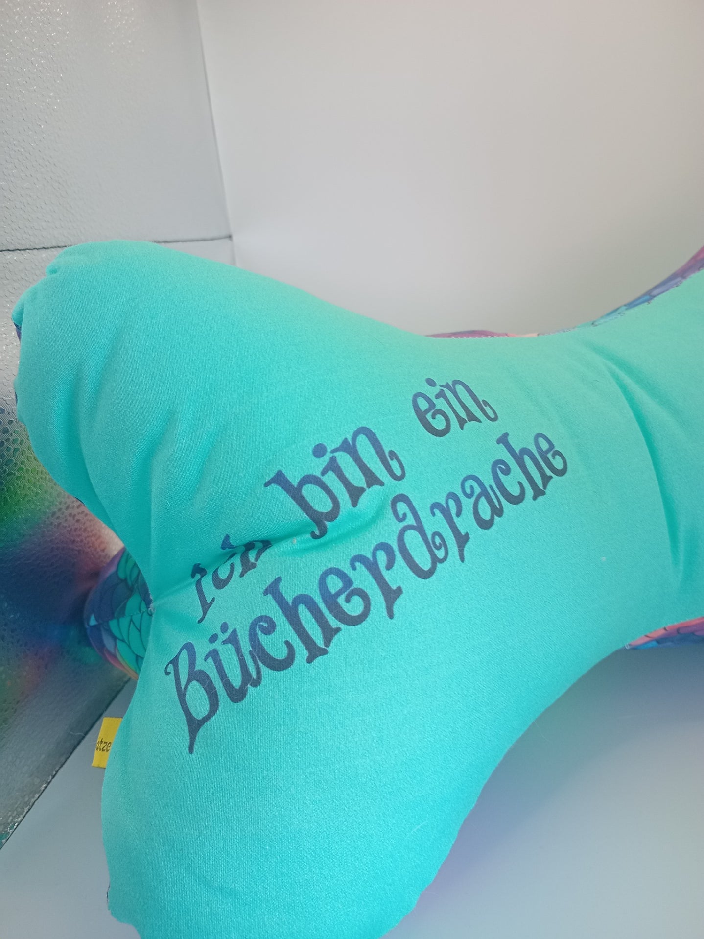 Leseknochen "Bücherdrache"